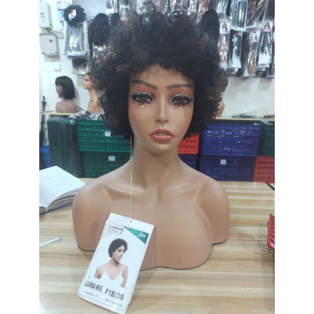 Luana wig
